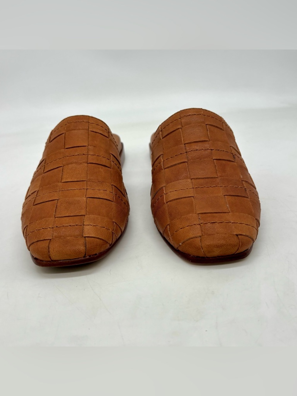 Frye Cara Woven Mule - Picture 2 of 8